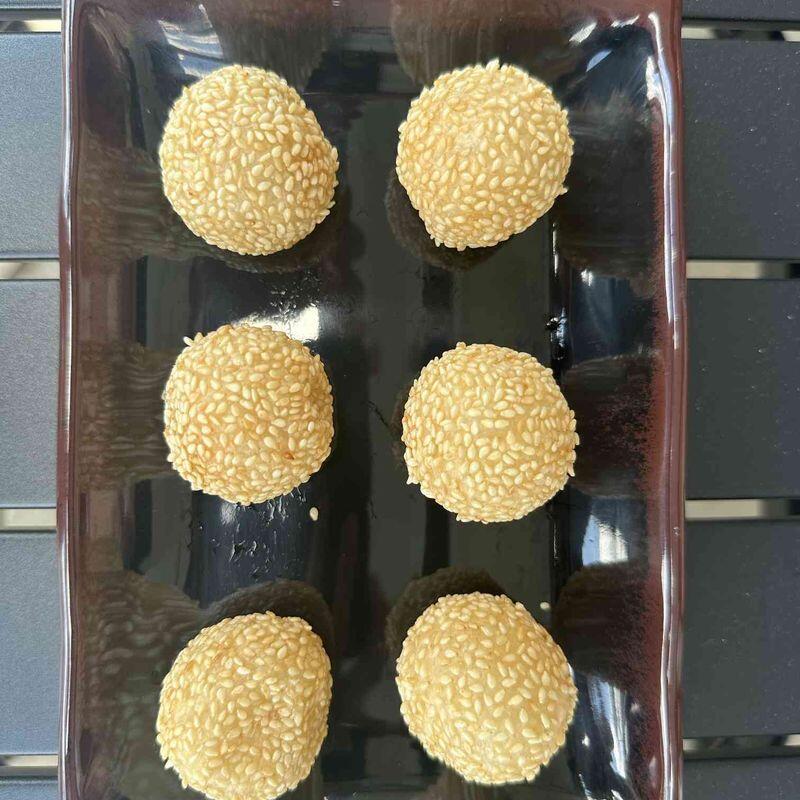 Sesame Balls (8)